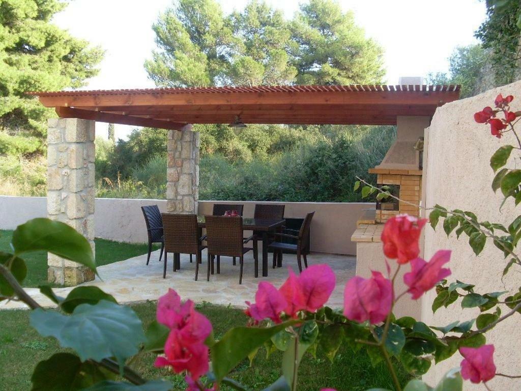Villa Amelia Metaxáta Kültér fotó